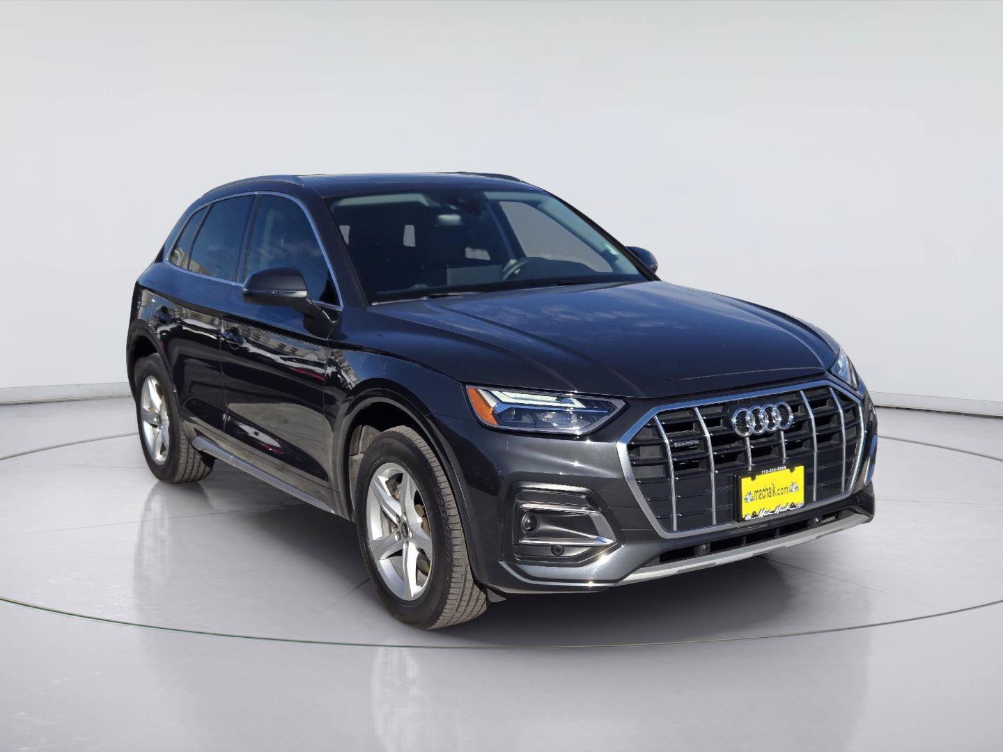 Used 2023 Audi Q5 2.0T Premium w/ Convenience Package AWD/4WD image 3