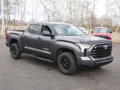 Used 2025 Toyota Tundra SR5 AWD/4WD image 2