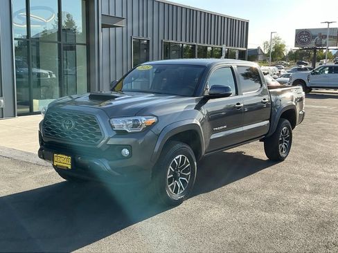 Used 2023 Toyota Tacoma TRD Sport w/ Advanced Technology Package AWD/4WD image 1