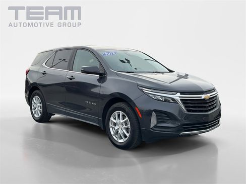 Used 2022 Chevrolet Equinox LT image 1