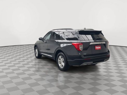 Certified 2023 Ford Explorer XLT w/ Equipment Group 202A AWD/4WD image 41