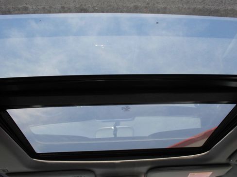 Used 2019 Lincoln Navigator L Reserve AWD/4WD image 31