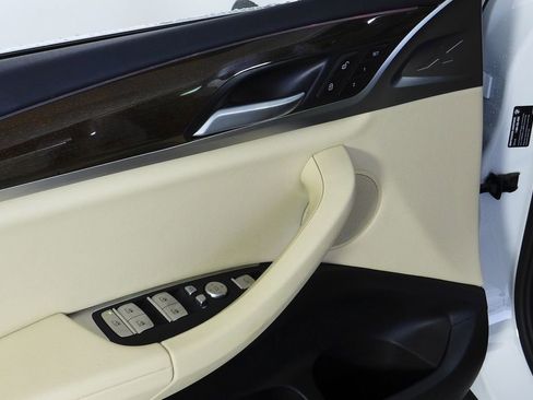 Certified 2023 BMW X3 sDrive30i w/ Convenience Package image 12