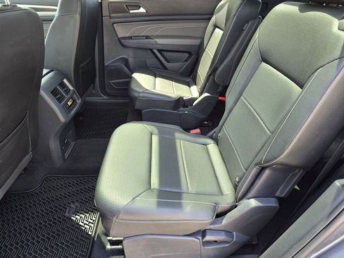 Used 2023 Volkswagen Atlas SE w/ Panoramic Sunroof Package AWD/4WD image 28
