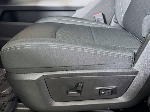 Used 2025 RAM 2500 Big Horn image 18