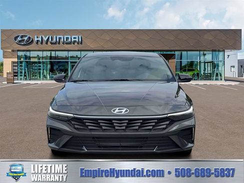 New 2026 Hyundai Elantra Sport FWD image 12