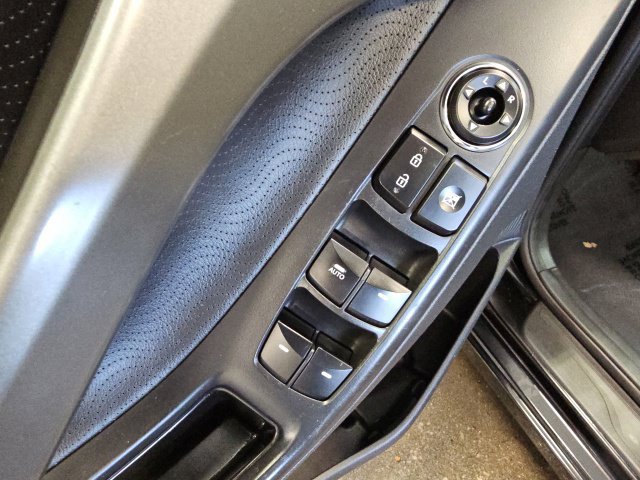 Used 2013 Hyundai Elantra Limited FWD image 12