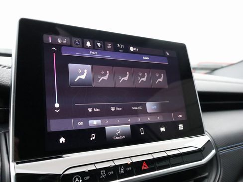 New 2026 Jeep Compass Latitude AWD/4WD image 34