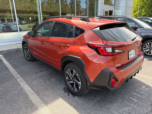 Used 2024 Subaru Crosstrek 2.0i Premium AWD/4WD image 6