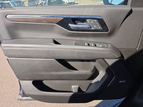 New 2026 Chevrolet Tahoe Premier w/ Sun And Tow Package image 18