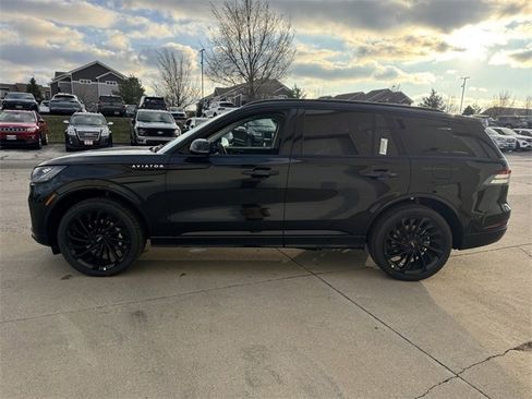 New 2026 Lincoln Aviator Reserve w/ Jet Appearance Package image 6