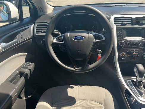 Used 2016 Ford Fusion S FWD image 14