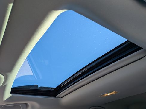 Certified 2022 Subaru Outback Premium image 26