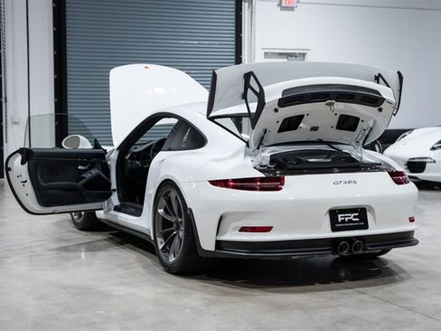 Used 2016 Porsche 911 GT3 RS RWD image 35
