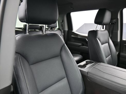 Used 2023 Chevrolet Silverado 1500 RST image 40