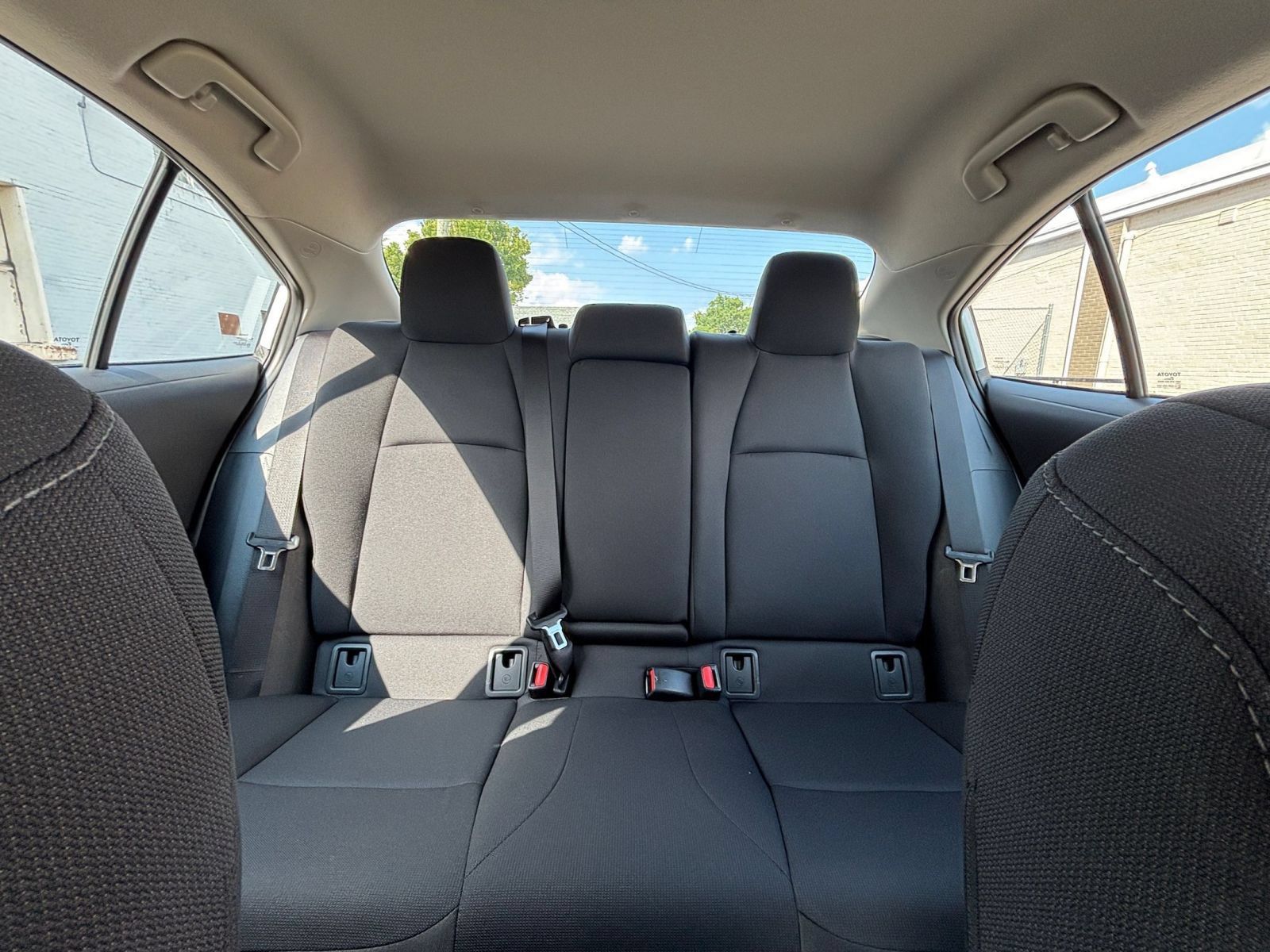 Used 2025 Toyota Corolla LE FWD image 35
