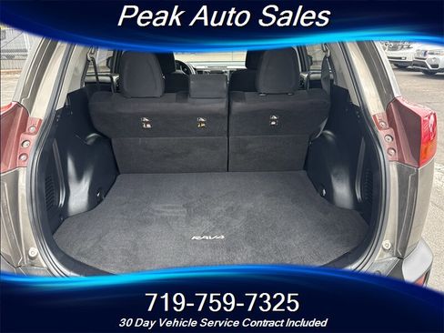 Used 2015 Toyota RAV4 LE image 33