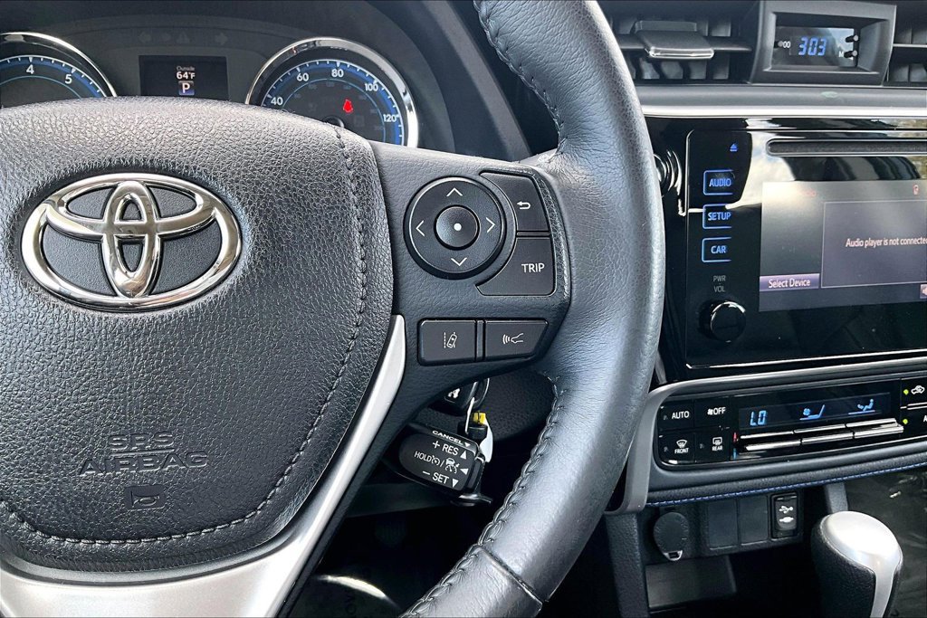 Used 2017 Toyota Corolla SE FWD image 25
