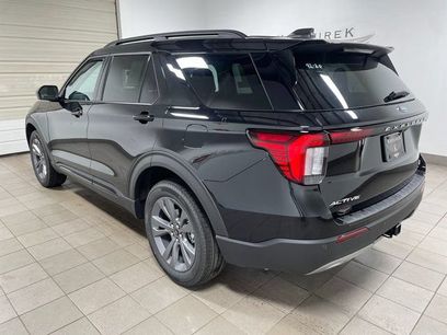 New 2026 Ford Explorer Active w/ Active Comfort Package