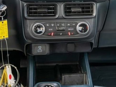 Used 2024 Ford Maverick XLT w/ XLT Luxury Package FWD image 14