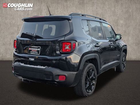 Used 2016 Jeep Renegade Latitude image 7