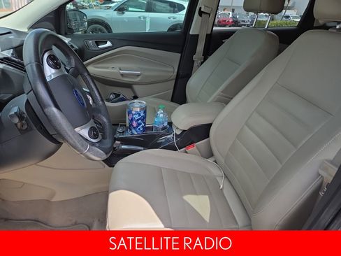 Used 2014 Ford Escape Titanium image 9