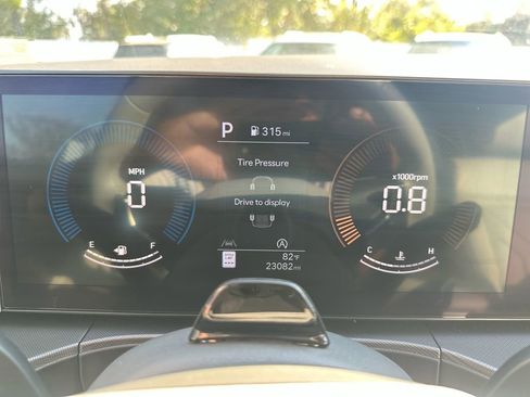 Used 2025 Hyundai Santa Fe SEL image 42