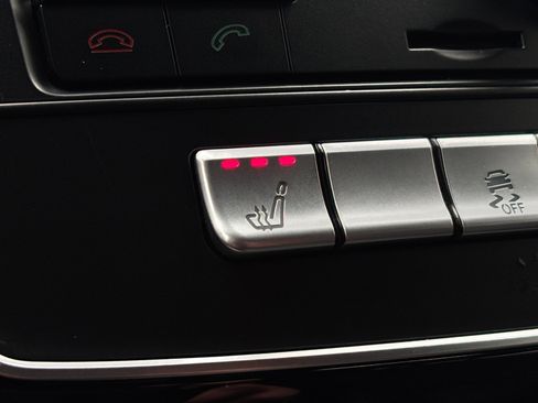 Used 2019 Mercedes-Benz GLS 450 4MATIC image 3