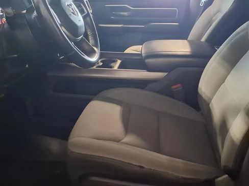 Used 2020 RAM 1500 Big Horn AWD/4WD image 16