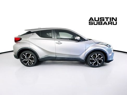 Used 2019 Toyota C-HR XLE FWD image 8