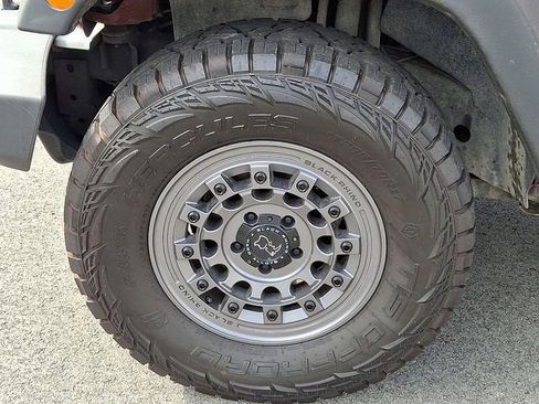 Used 2010 Jeep Wrangler Sport AWD/4WD image 29
