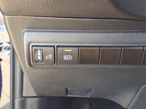 Used 2024 Toyota Corolla LE image 15