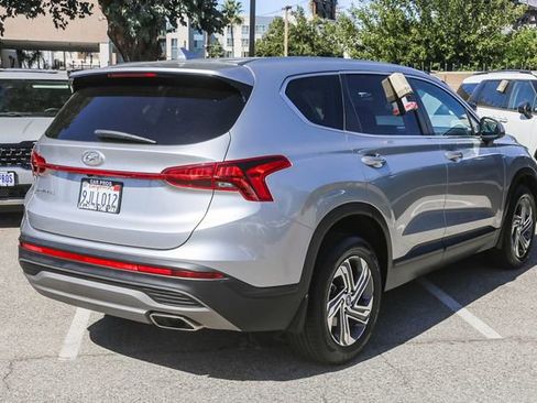 Used 2023 Hyundai Santa Fe SE image 10