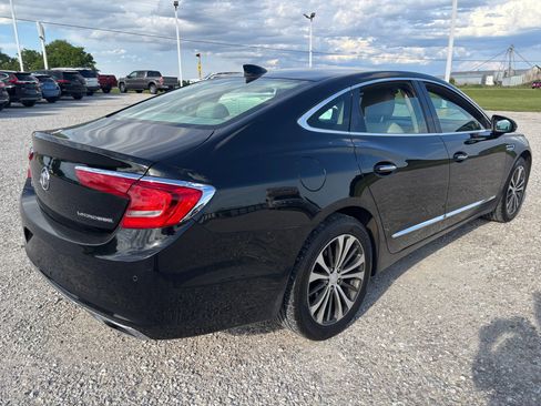 Used 2017 Buick LaCrosse Preferred FWD image 3