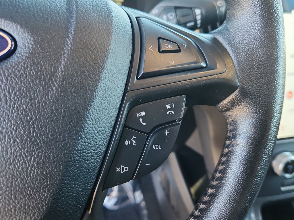 Used 2022 Ford Edge Titanium AWD/4WD image 22
