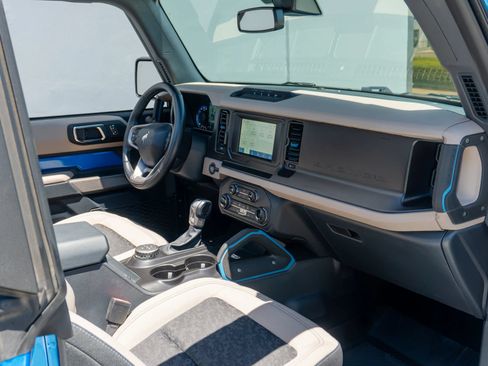 Used 2021 Ford Bronco Wildtrak AWD/4WD image 63