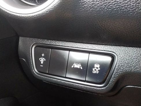 Used 2019 Kia Forte LXS image 21