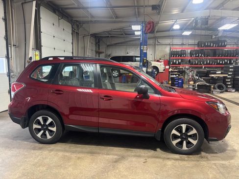 Used 2018 Subaru Forester 2.5i w/ Protection Package #1 image 2
