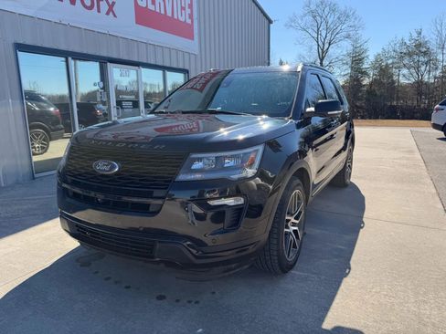 Used 2018 Ford Explorer Sport w/ Equipment Group 401A image 29