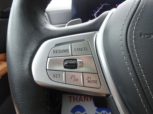 Used 2023 BMW X7 xDrive40i w/ Premium Package image 24