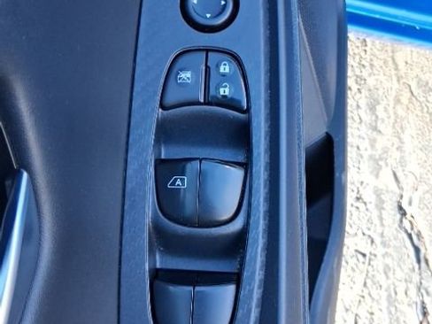 Used 2023 Nissan Sentra SV image 10