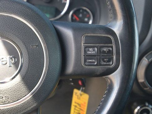 Used 2013 Jeep Wrangler Unlimited Sport w/ PWR Convenience Group AWD/4WD image 17