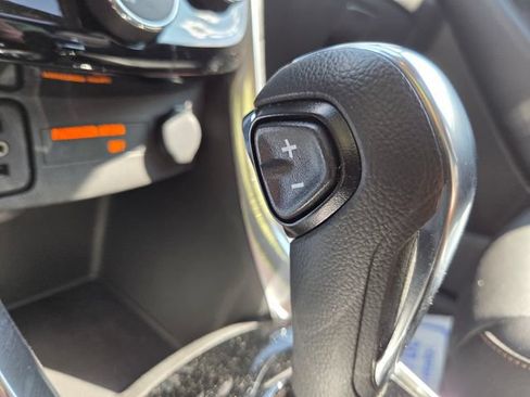 Used 2020 Chevrolet Trax Premier w/ LPO, Cargo Package AWD/4WD image 28