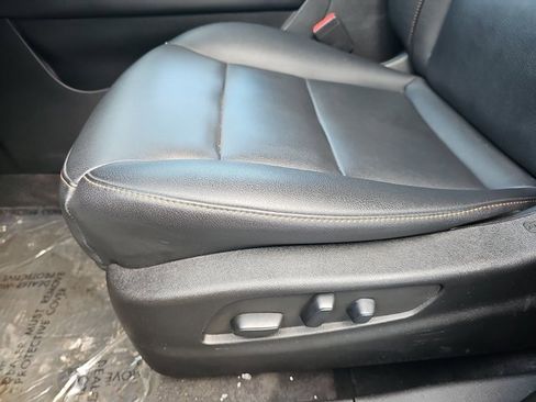 Certified 2022 Cadillac XT4 Sport w/ Enhanced Visibility Package image 29