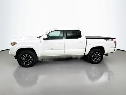 Used 2023 Toyota Tacoma TRD Sport w/ Advanced Technology Package image 4