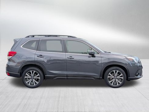 Used 2023 Subaru Forester Limited AWD/4WD image 8