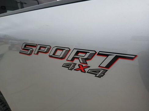 Used 2023 Ford F250 Lariat w/ Sport Appearance Package AWD/4WD image 34
