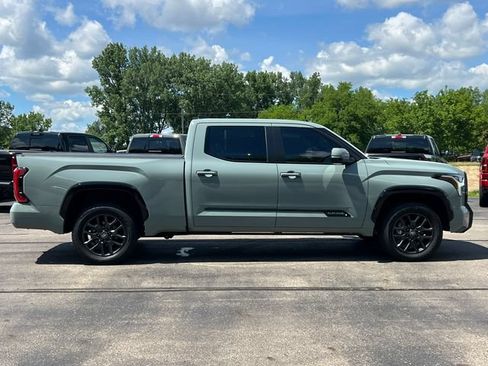Used 2026 Toyota Tundra Platinum AWD/4WD image 57