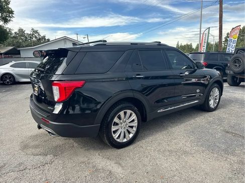 Used 2022 Ford Explorer King Ranch w/ Technology Package AWD/4WD image 5