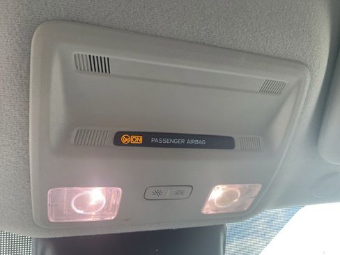 Used 2023 Ford Transit 350 DRW image 27